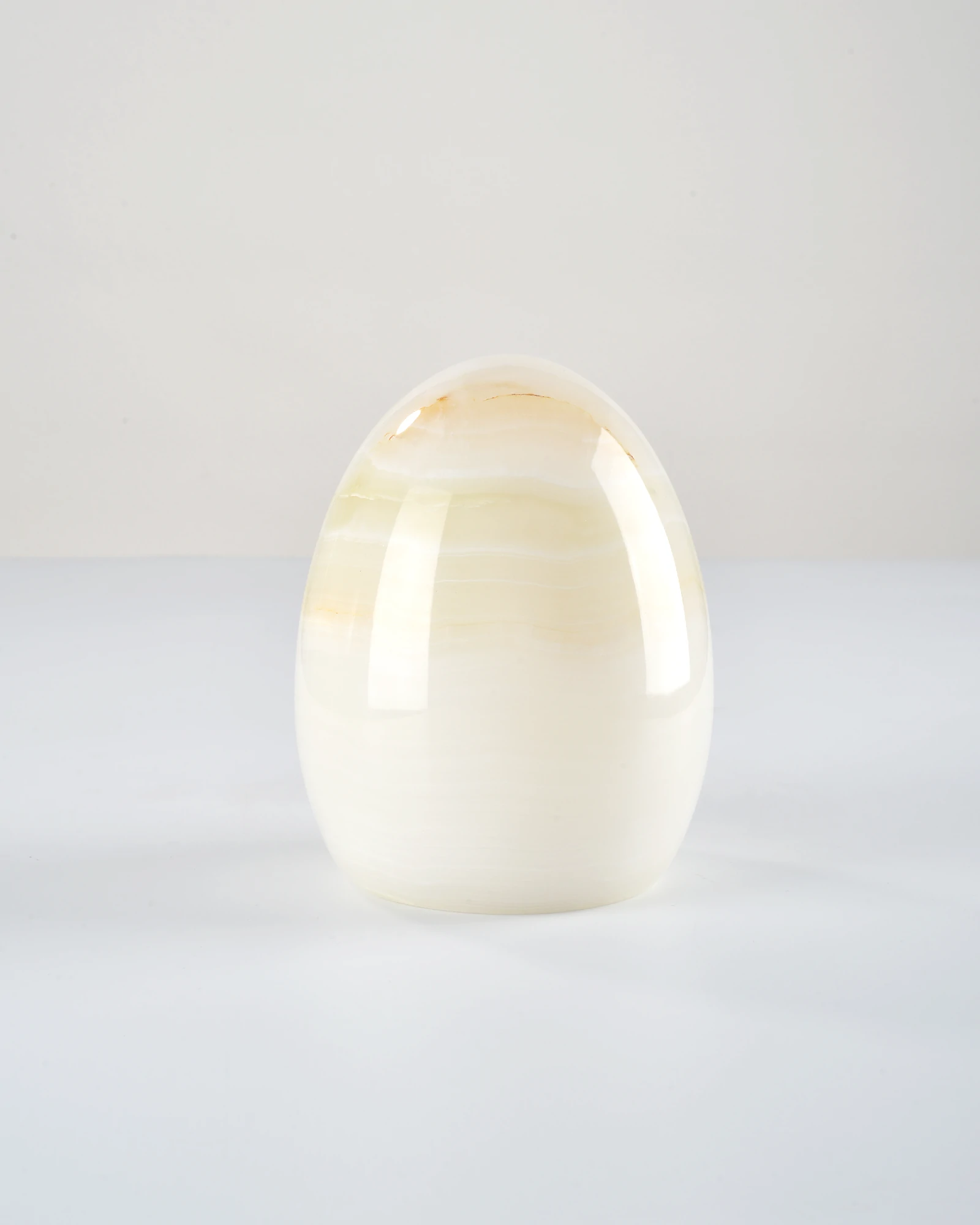 Egg-Shaped Onyx Lamp – Elegant Stone Design with Polished Surface