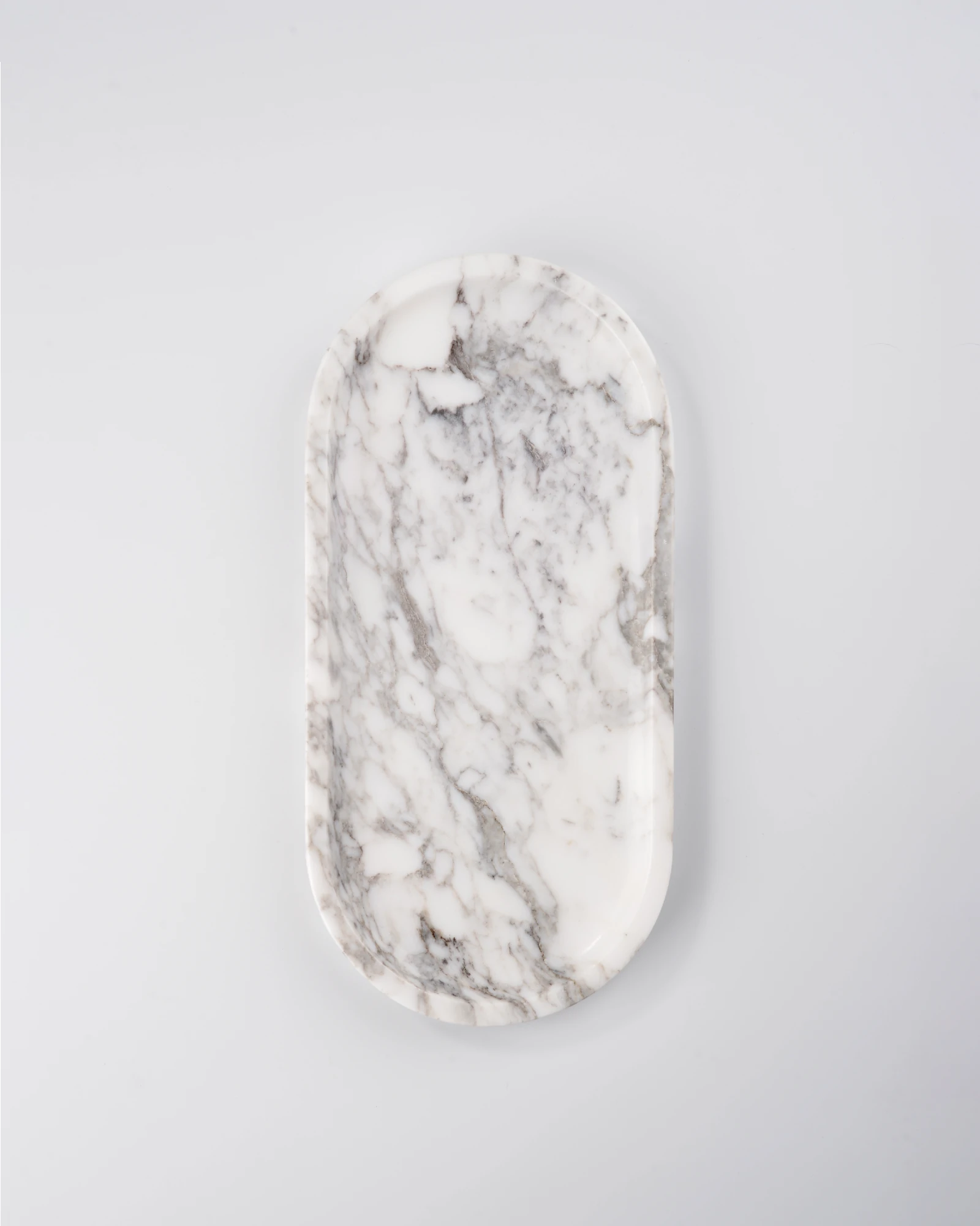 Oval White with Grey Veins Marble Tray with light-reflective polished finish