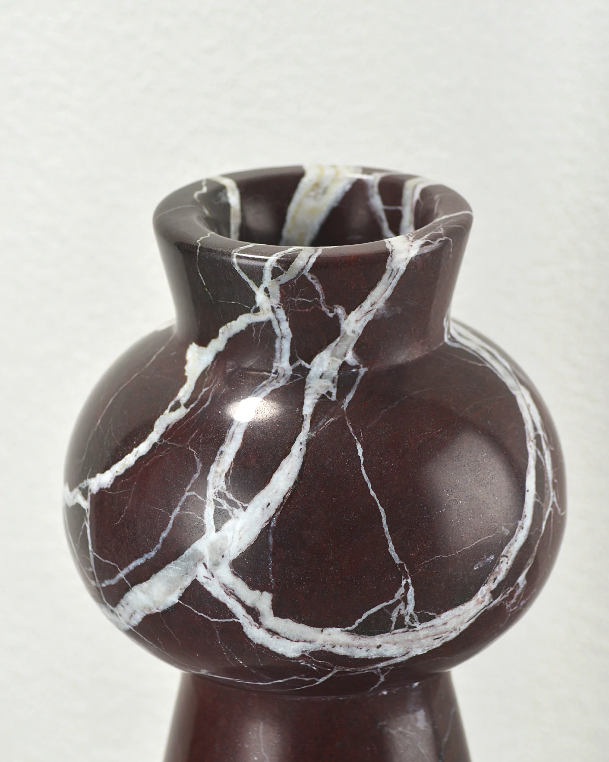 Burgundy Marble Vase polished rim close-up