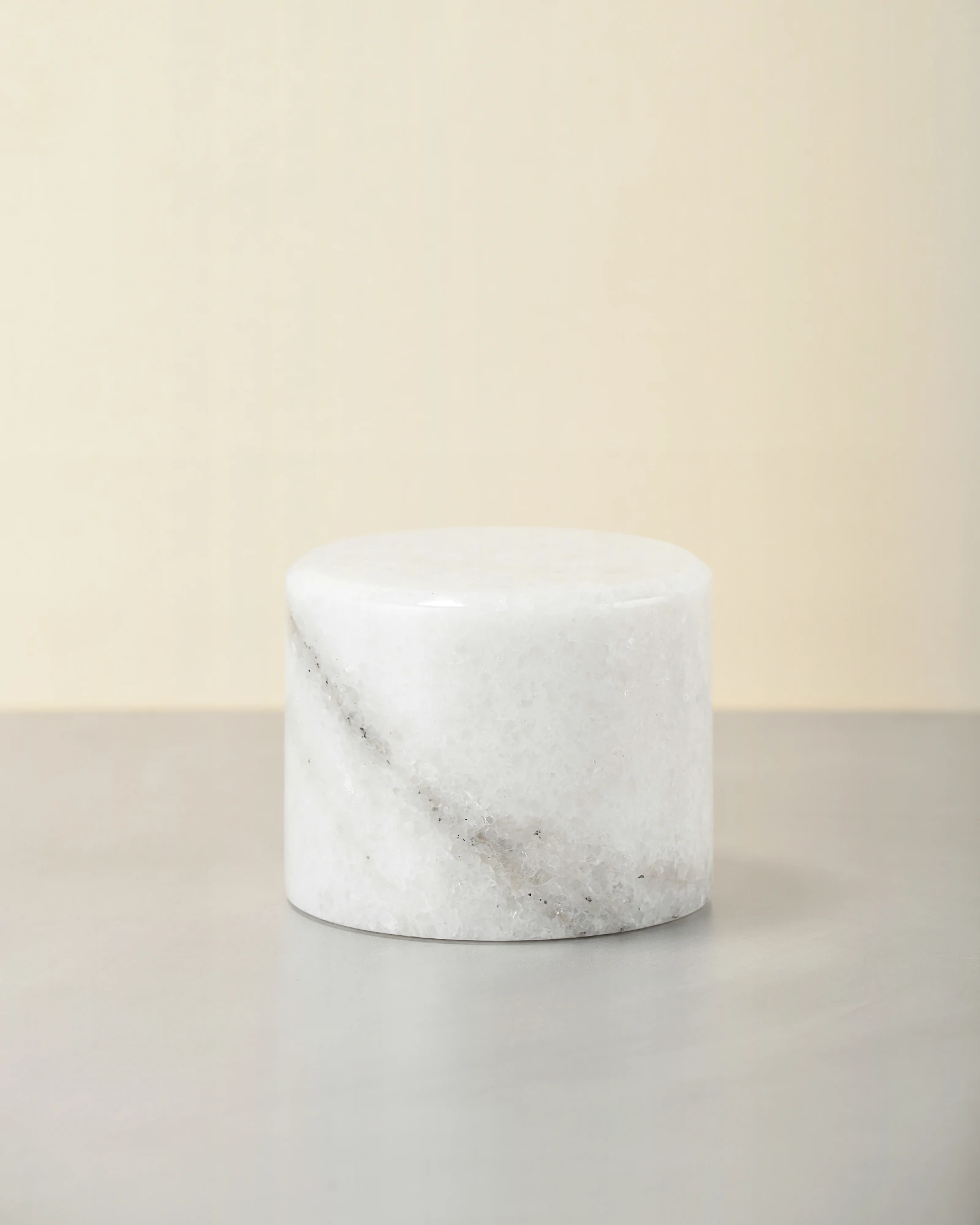Portable white onyx table lamp with gray vein detail front view